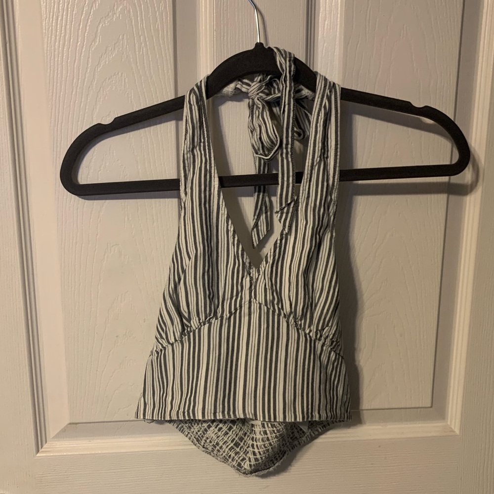 XS American Eagle crop top